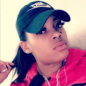 Meet your Posher, Shay